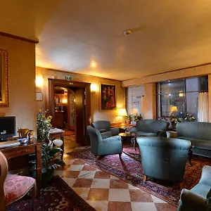 *** Otel Antico Panada İtalya
